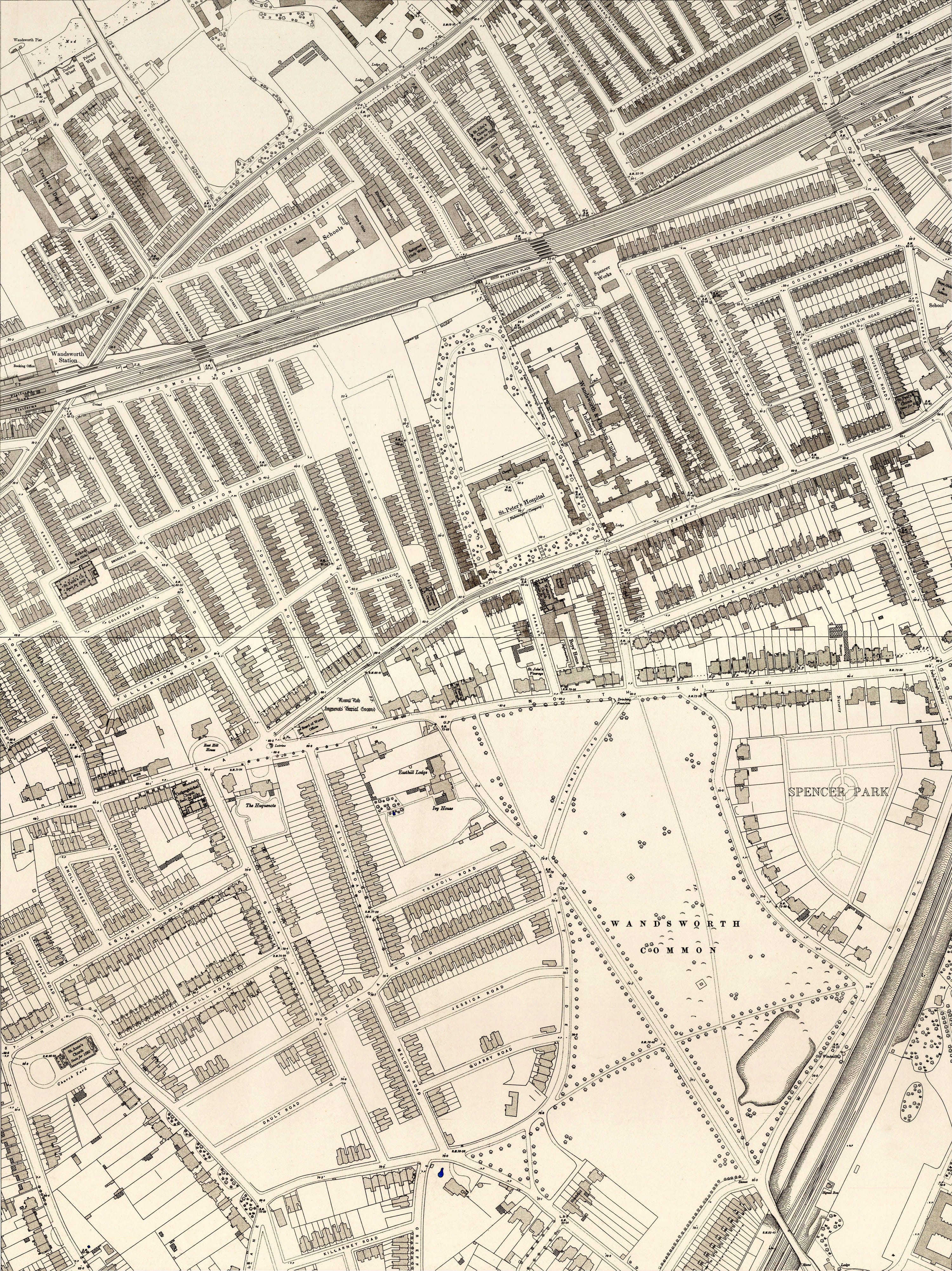 OS map 1894-96 of the same area, showing streets later demolished
